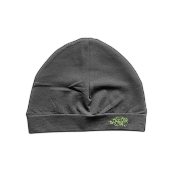 Gray and green Syna Skull Cap beanie by Central ae, featuring a snug fit and soft fabric for warmth.