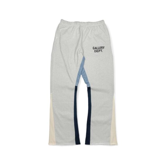 Gallery Dept flared sweatpants in soft fabric with a relaxed fit, featuring a wide leg and subtle branding details.