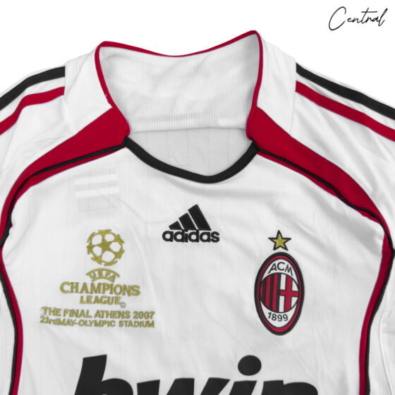AC Milan 2006/07 UCL Final away retro jersey featuring Bwin logo and classic design.