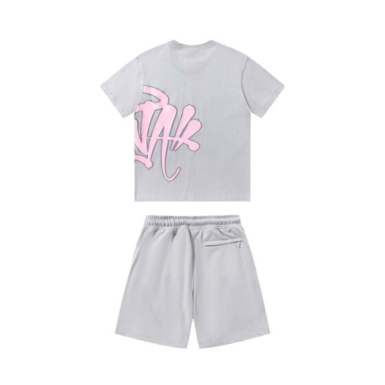 Gray and pink Syna World short set featuring a stylish T-shirt and comfortable shorts by Closed.